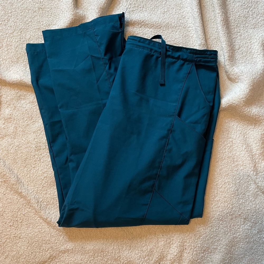 W123 scrub bottoms 2x